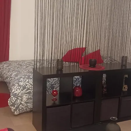 F1 Cozy & Stylish In Hyper-centre *